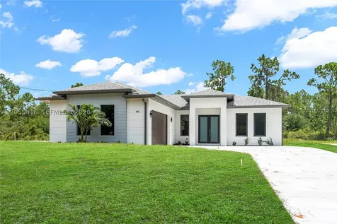 8418 Sun N Lakes Boulevard Sebring FL 33872