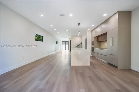 283 NW 52nd Street Miami FL 33127