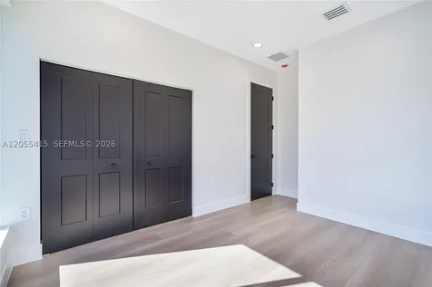283 NW 52nd Street Miami FL 33127
