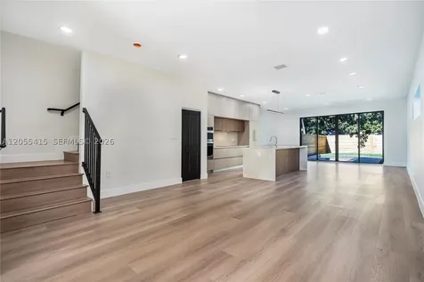 283 NW 52nd Street Miami FL 33127