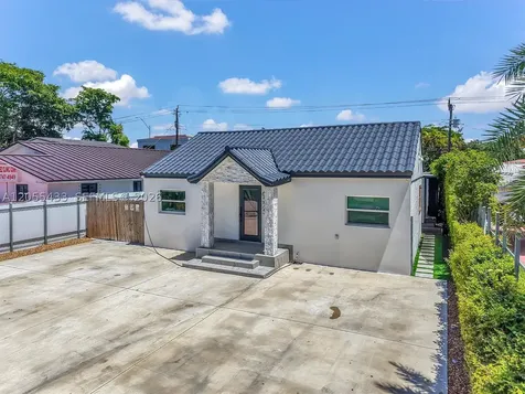 6575 SW 39th Terrace Miami FL 33155
