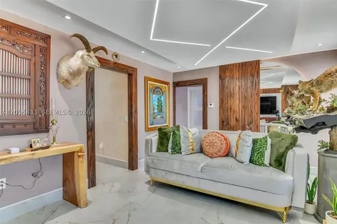 6575 SW 39th Terrace Miami FL 33155