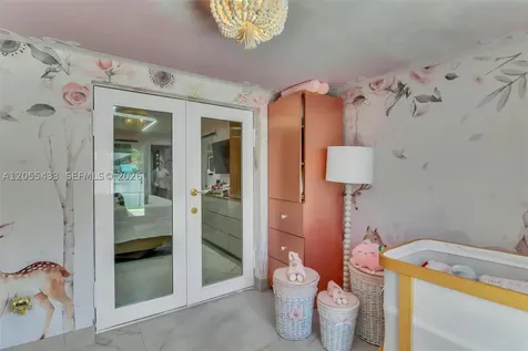 6575 SW 39th Terrace Miami FL 33155