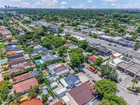 6575 SW 39th Terrace Miami FL 33155