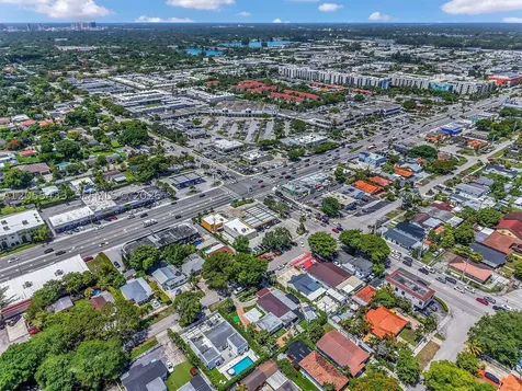 6575 SW 39th Terrace Miami FL 33155
