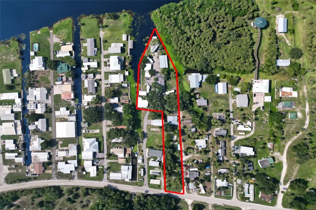 1069 Marina Ln & Cramer Lane Moore Haven FL 33741