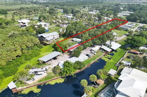 1069 Marina Ln & Cramer Lane Moore Haven FL 33741