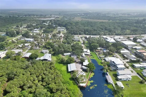 1069 Marina Ln & Cramer Lane Moore Haven FL 33741