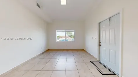 323 SW 36ave Miami FL 33135