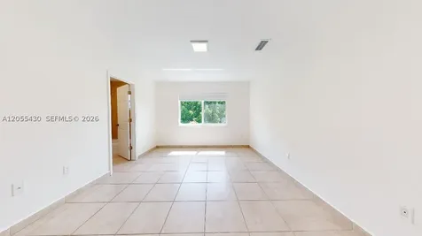 323 SW 36ave Miami FL 33135