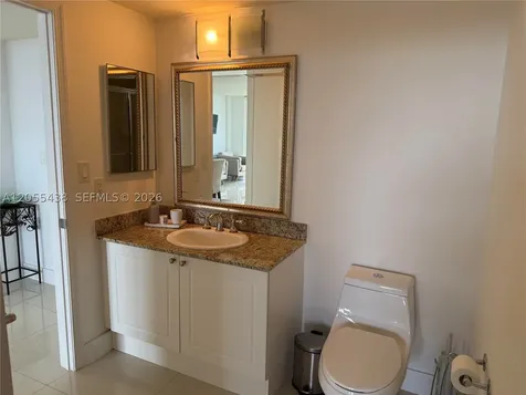 19501 W Country Club Drive Aventura FL 33180