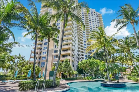 19501 W Country Club Drive Aventura FL 33180