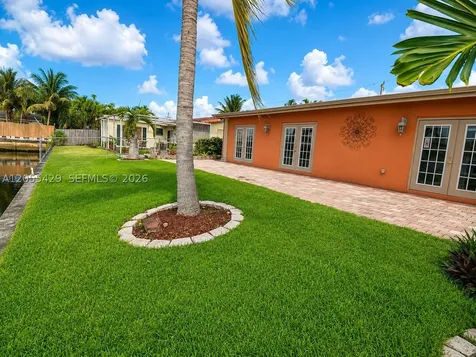 1911 NW 37th Street Oakland Park FL 33309