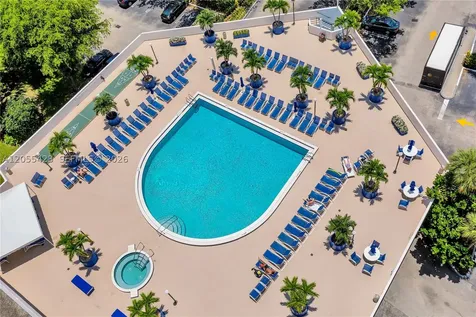 3731 N Country Club Drive Aventura FL 33180