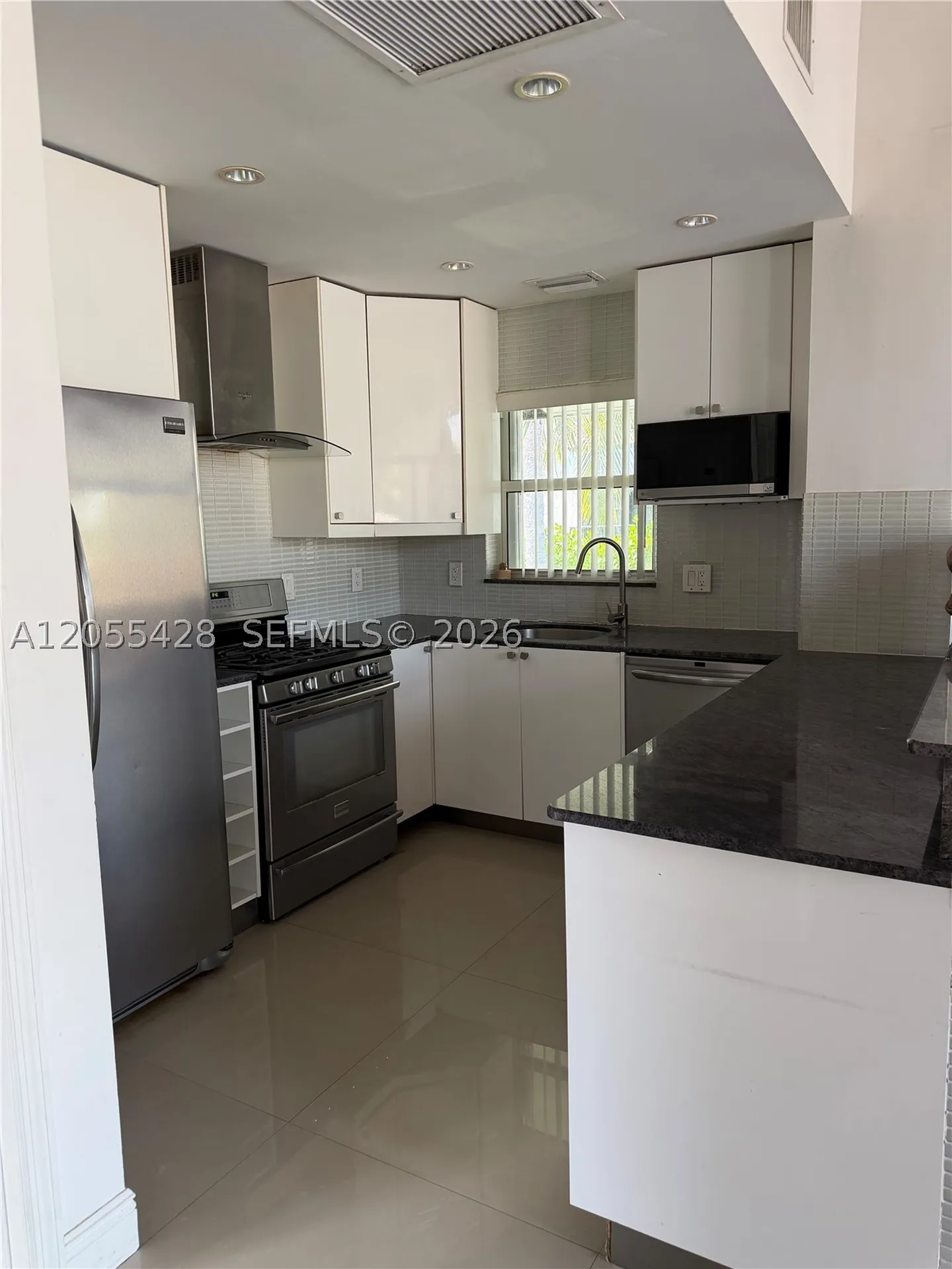 313 Hendricks Isle Fort Lauderdale FL 33301