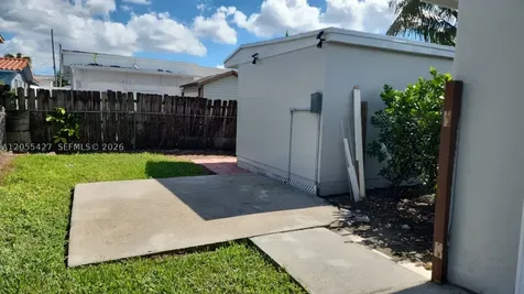 3533 SW 91st Avenue Miami FL 33165