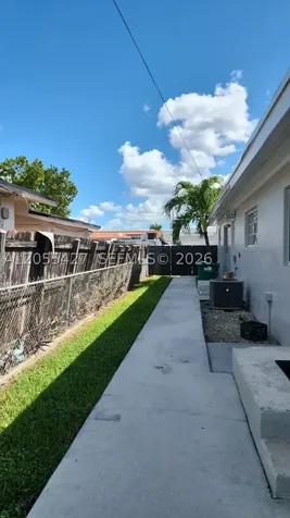 3533 SW 91st Avenue Miami FL 33165