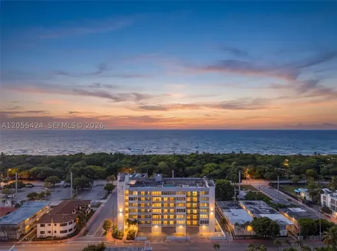 8233 Harding Avenue Miami Beach FL 33141
