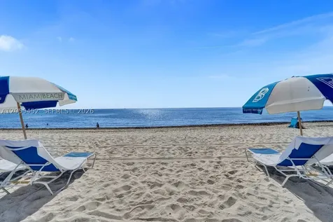 580 72nd Miami Beach FL 33141