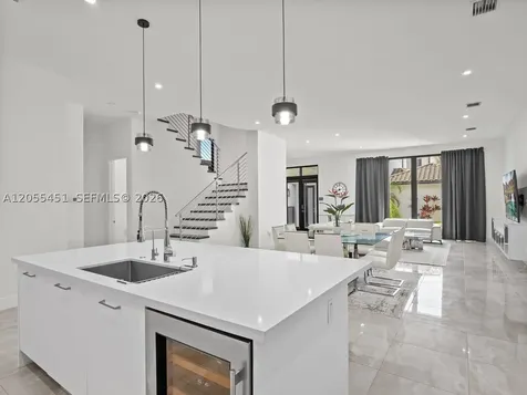 8143 NW 47th Terrace Doral FL 33166