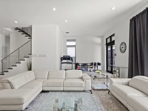 8143 NW 47th Terrace Doral FL 33166
