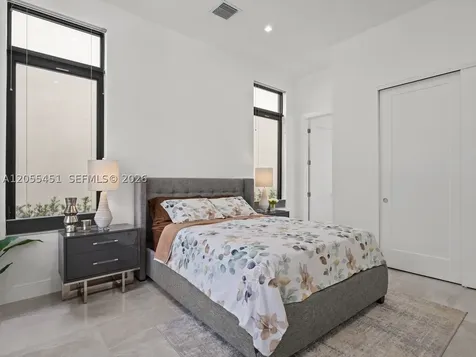 8143 NW 47th Terrace Doral FL 33166