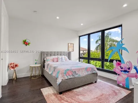 8143 NW 47th Terrace Doral FL 33166