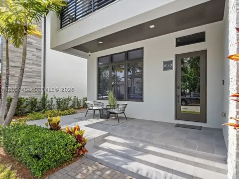 8143 NW 47th Terrace Doral FL 33166