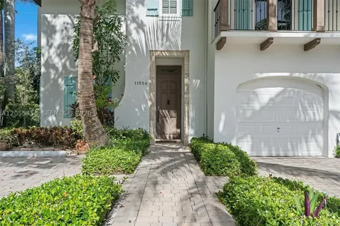 11054 SW 79th Path Miami FL 33156
