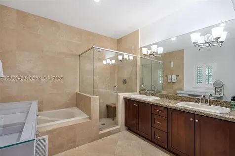 11054 SW 79th Path Miami FL 33156