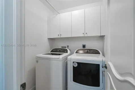 11054 SW 79th Path Miami FL 33156