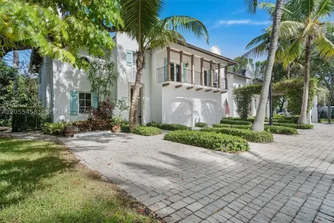 11054 SW 79th Path Miami FL 33156