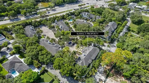 11054 SW 79th Path Miami FL 33156
