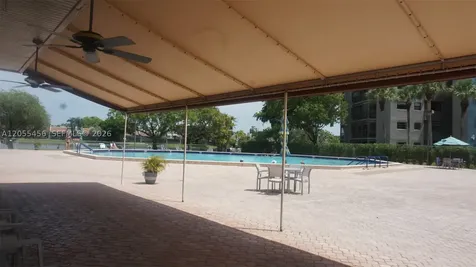 1100 Colony Point Circle Pembroke Pines FL 33026