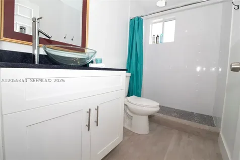 427 NW 34th Street Miami FL 33127