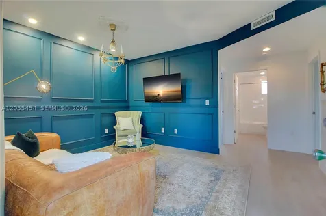 427 NW 34th Street Miami FL 33127