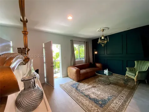 427 NW 34th Street Miami FL 33127