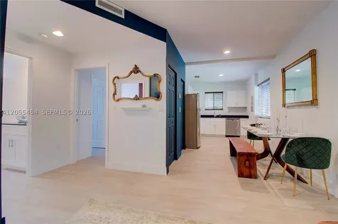 427 NW 34th Street Miami FL 33127