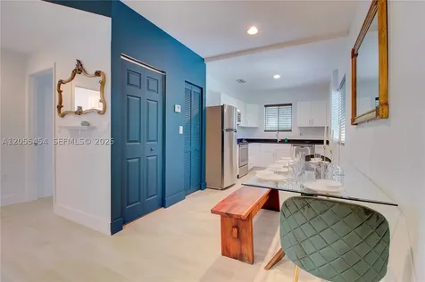 427 NW 34th Street Miami FL 33127