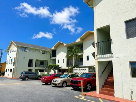 1521 W 42nd Place Hialeah FL 33012
