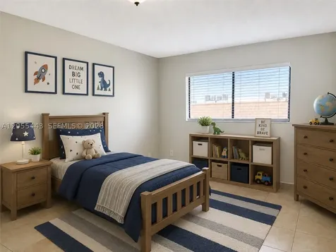 1521 W 42nd Place Hialeah FL 33012