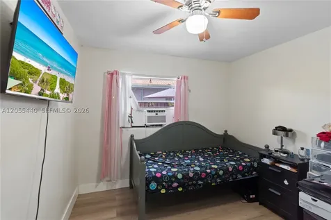 6109 SW 40th Court Miramar FL 33023