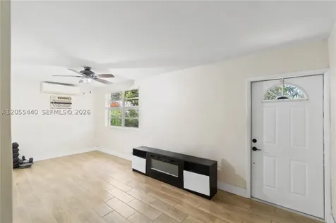 6109 SW 40th Court Miramar FL 33023