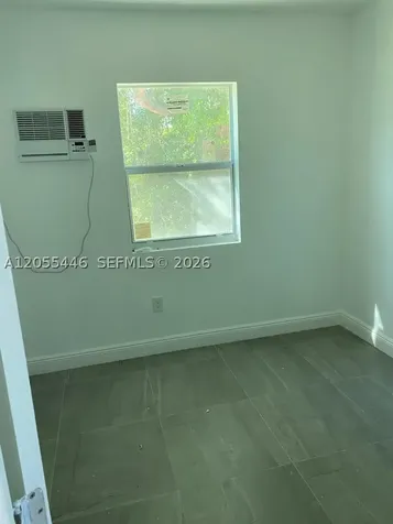 4023 SW 19th Street West Park FL 33023