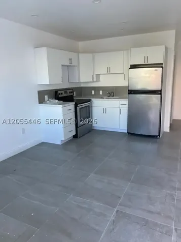 4023 SW 19th Street West Park FL 33023
