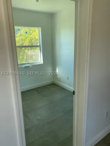 4023 SW 19th Street West Park FL 33023