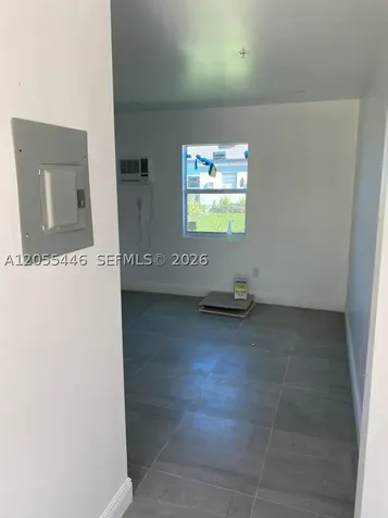 4023 SW 19th Street West Park FL 33023