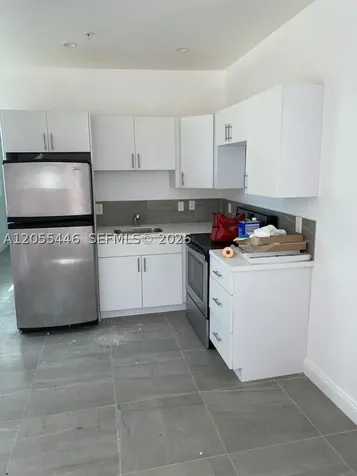 4023 SW 19th Street West Park FL 33023