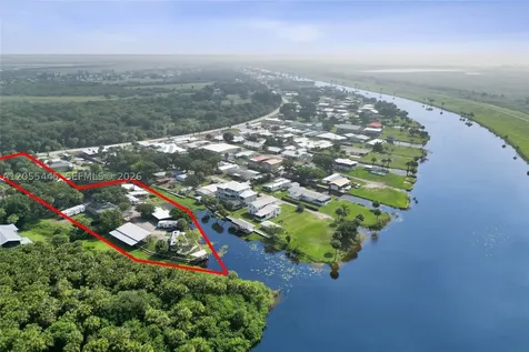 1059 Marina Lane Moore Haven FL 33471