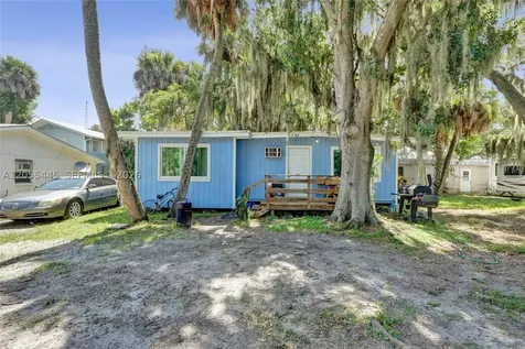 1059 Marina Lane Moore Haven FL 33471